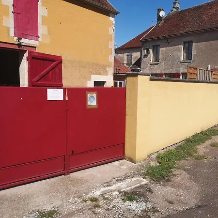 Appartement Chez Mr Dubois Sainpuits Buitenkant foto